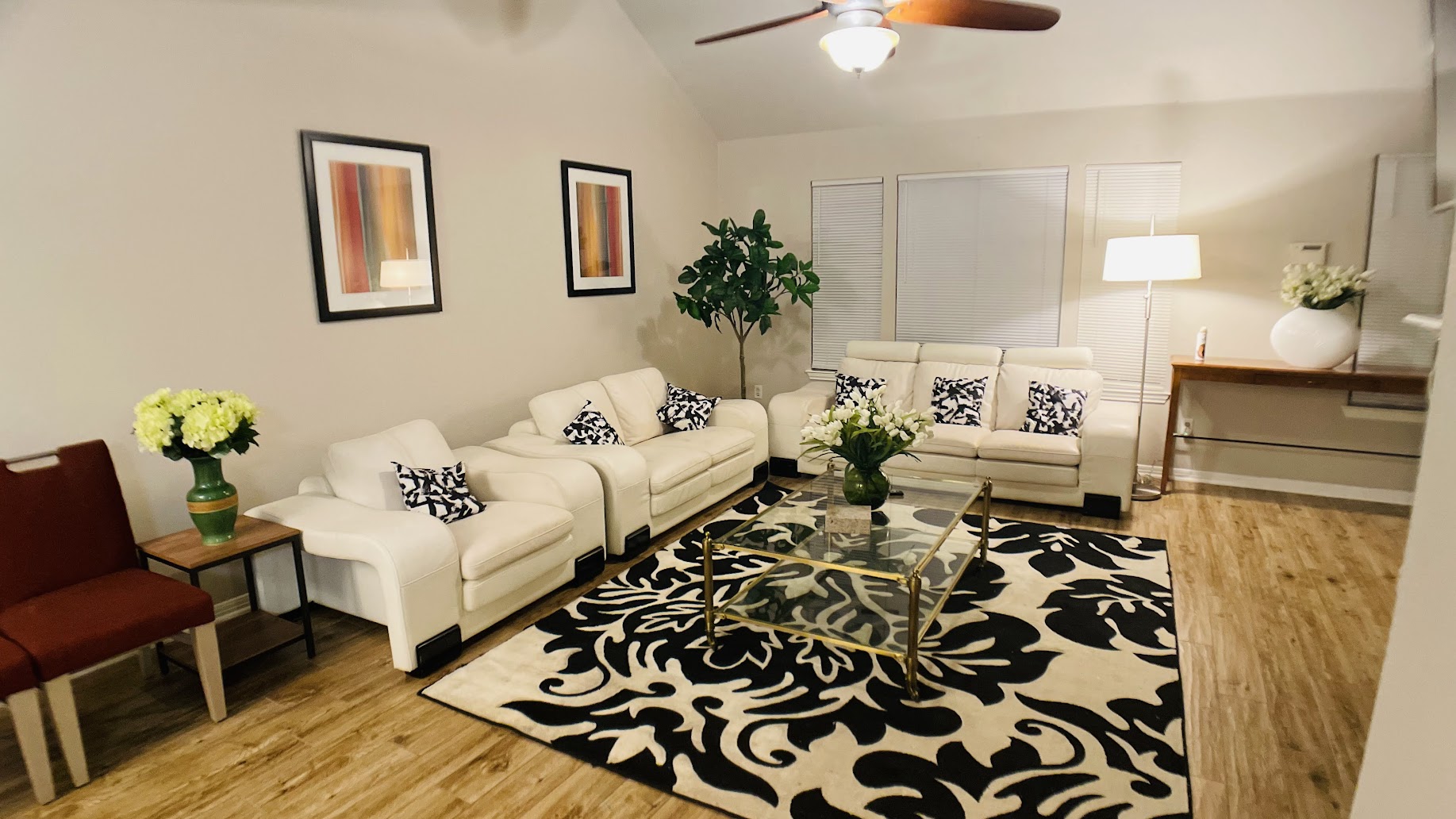 Opal House TX - Main Photo